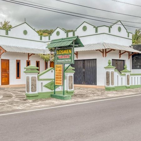 Reddoorz Near Wisata Pantai Parangtritis Kretek Ngoại thất bức ảnh