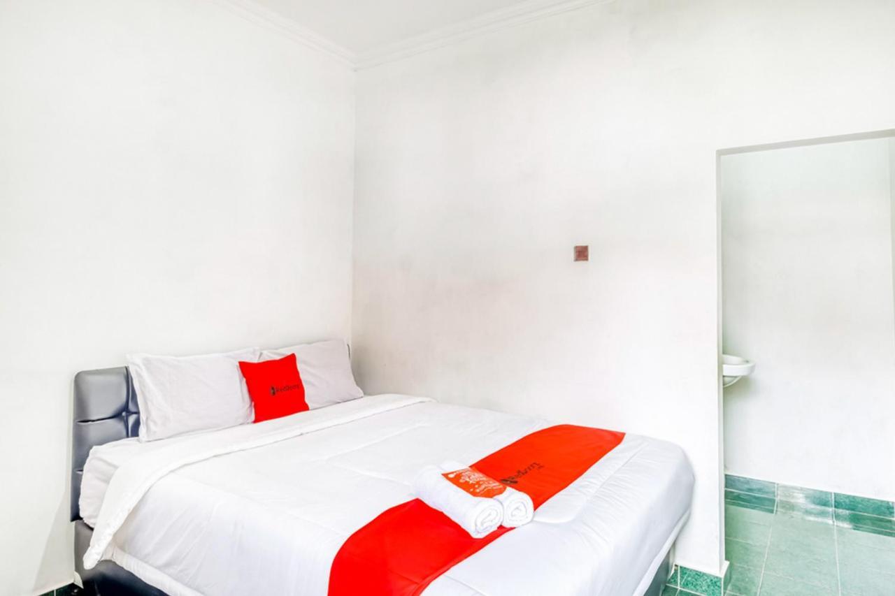 Reddoorz Near Wisata Pantai Parangtritis Kretek Ngoại thất bức ảnh